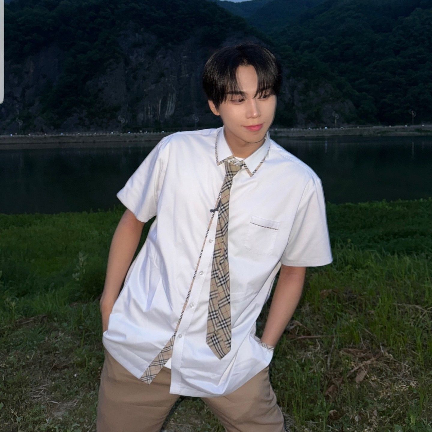 Behind-the-scenes cut of Junseo (BAE173)