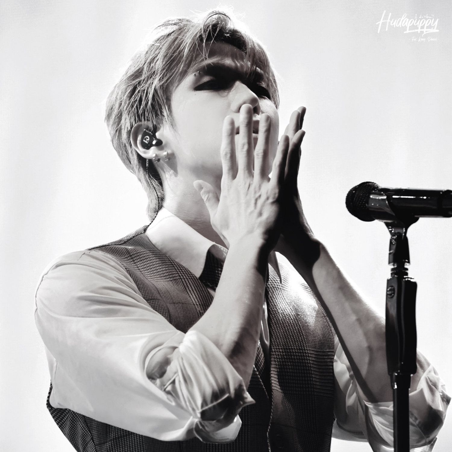 Foto aktivitas terbaru Kang Daniel