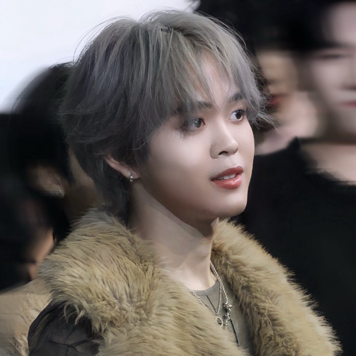 A moment captured by THI-O (NexT1DE)'s fan