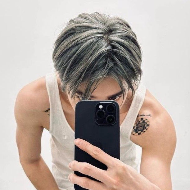 A moment captured by Taeyong (NCT 127)'s fan