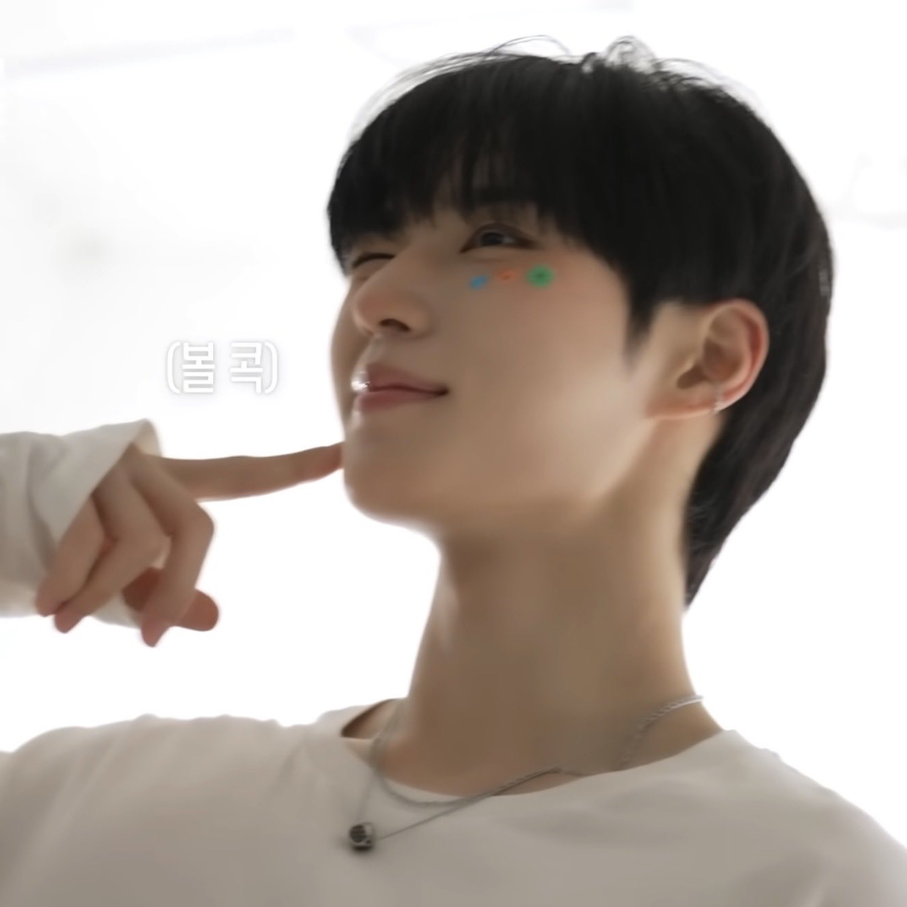 A moment captured by Kim Junseo (ALPHA DRIVE ONE)'s fan