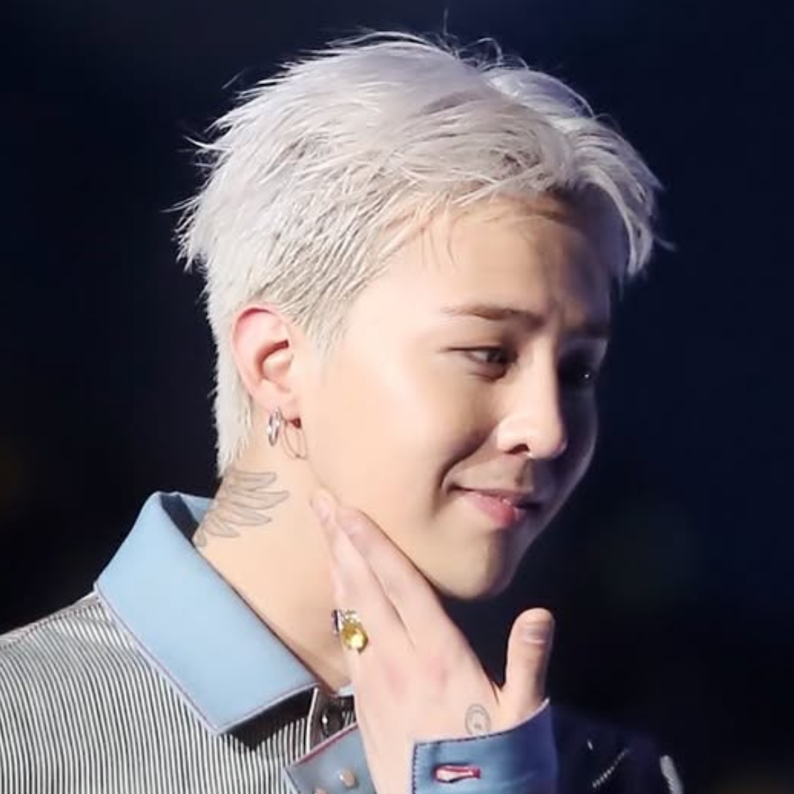 A moment captured by G-DRAGON (BIGBANG)'s fan