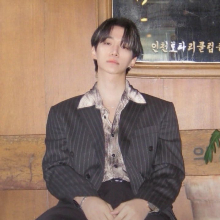 Recent activity shot of Junho (2PM)