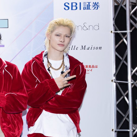 NI-KI (ENHYPEN)的幕後花絮