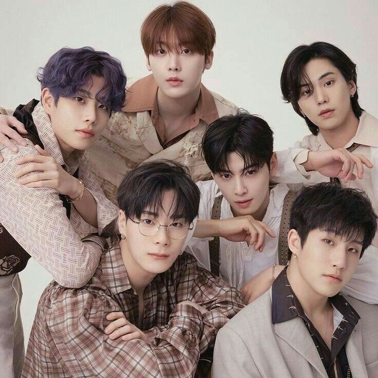 Foto aktivitas terbaru ASTRO