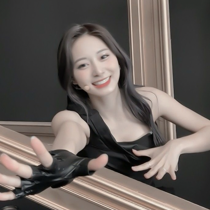 Momen yang diabadikan oleh penggemar TWICE