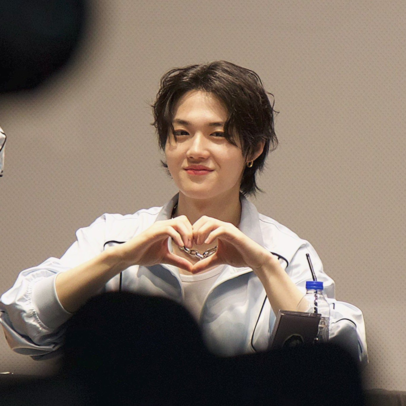 A moment captured by Doyoung (TREASURE)'s fan