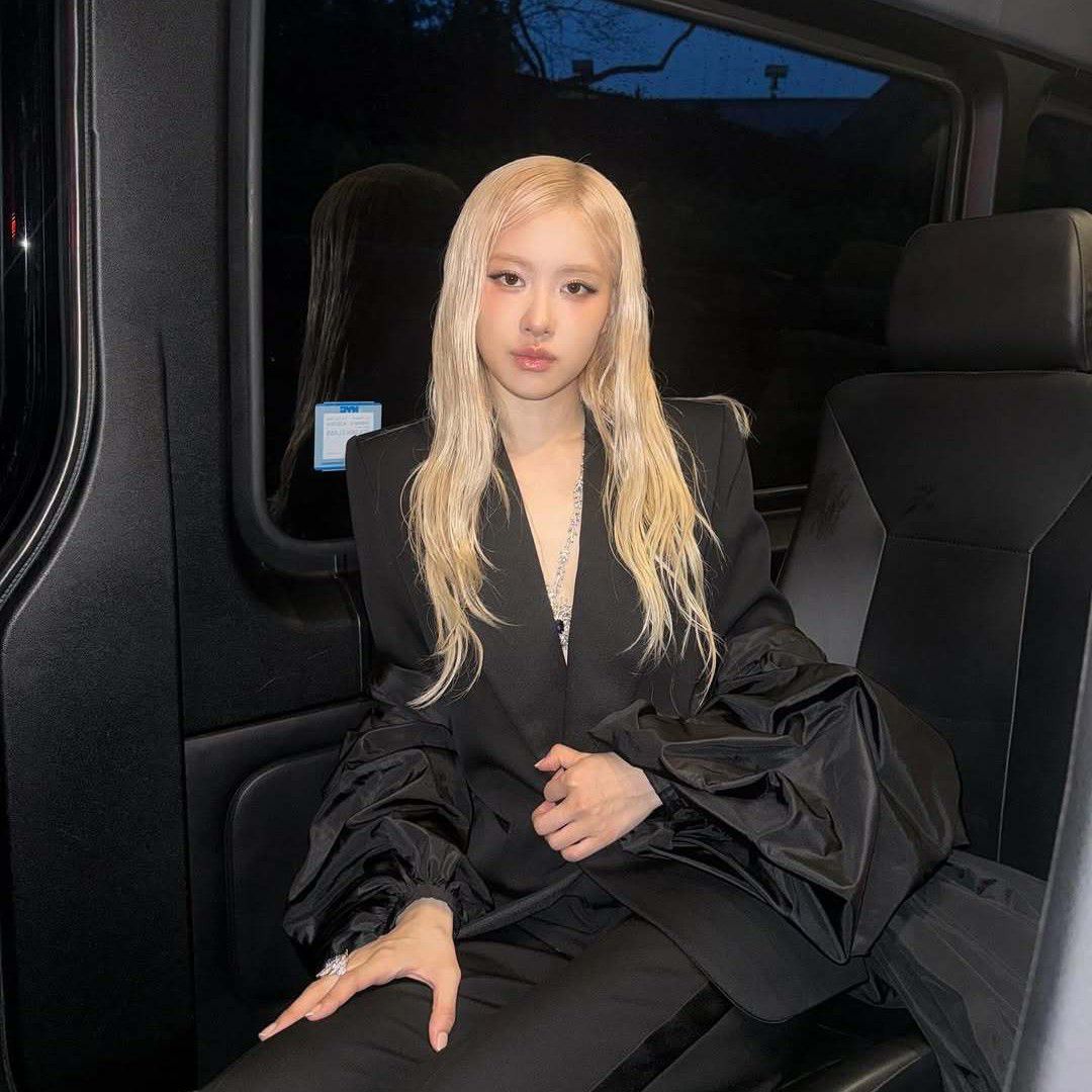 Foto terbaru ROSÉ (BLACKPINK)