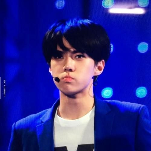 세훈 (EXO)의 최신 사진