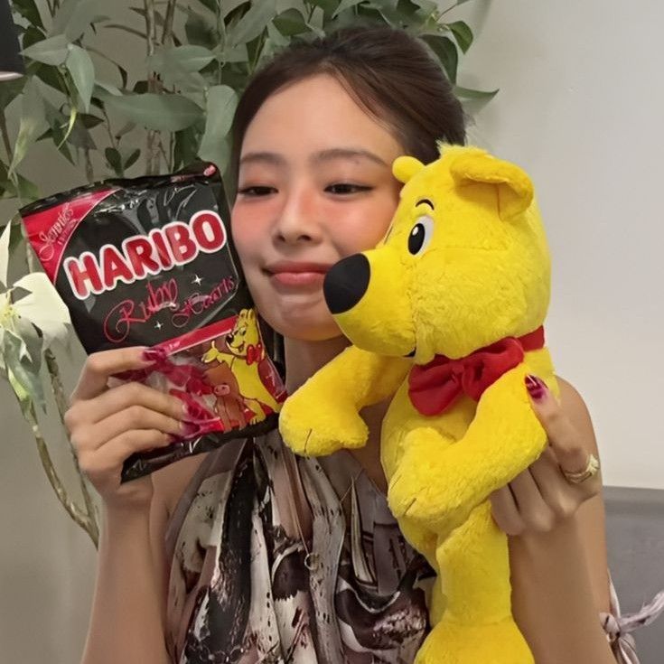 A moment captured by Jennie (BLACKPINK)'s fan