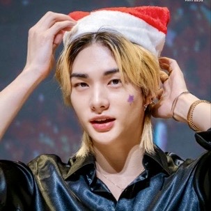 Latest photo of Hyunjin (Stray Kids)