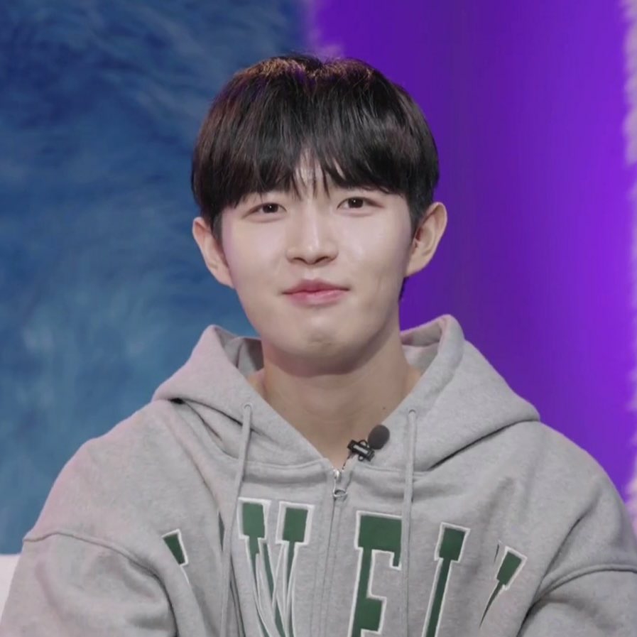 A moment captured by Kim Jaehwan's fan