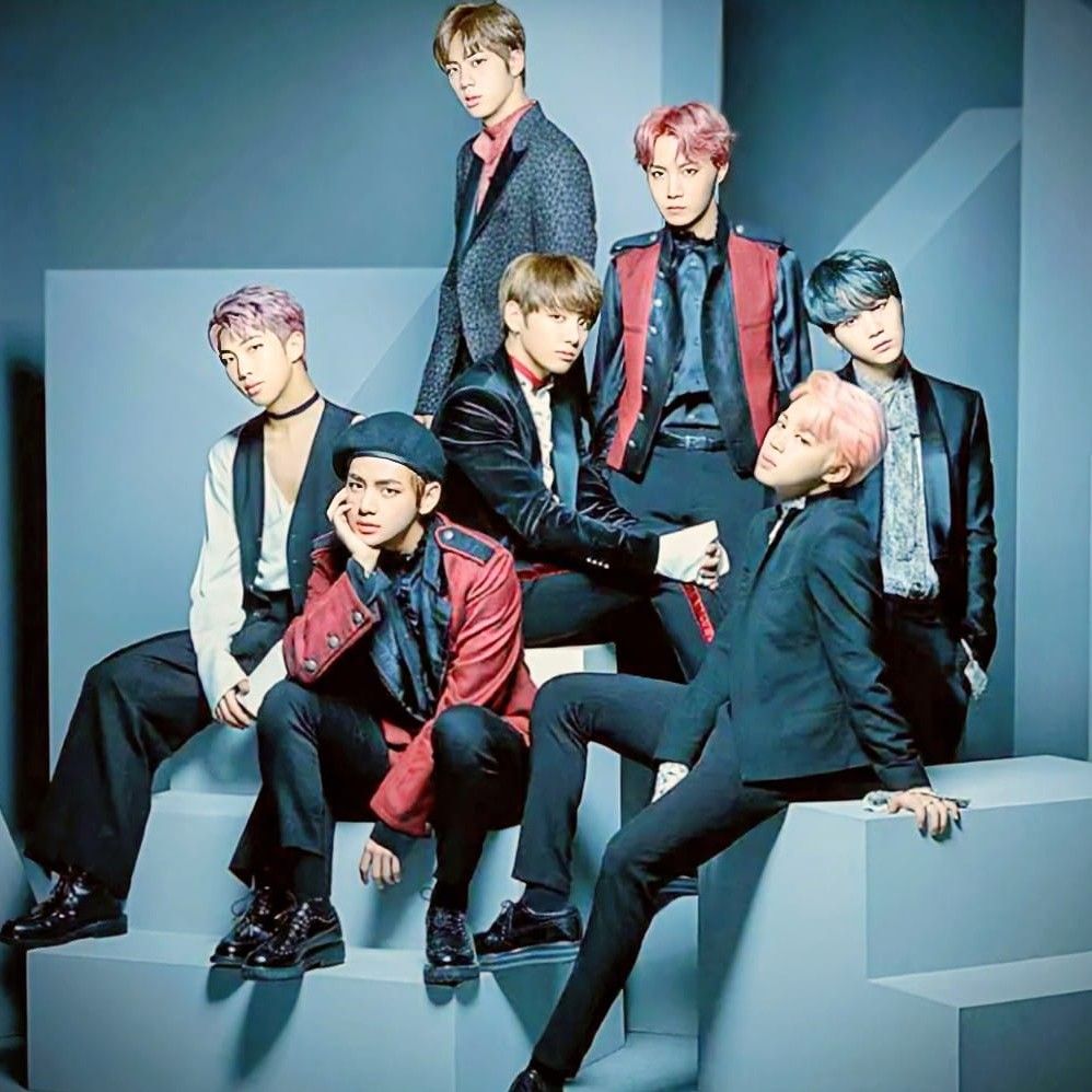 Momen yang diabadikan oleh penggemar BTS