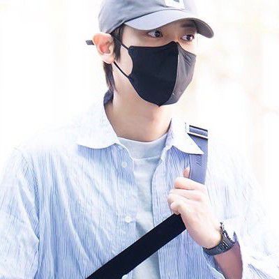 A moment captured by Chanyeol (EXO)'s fan