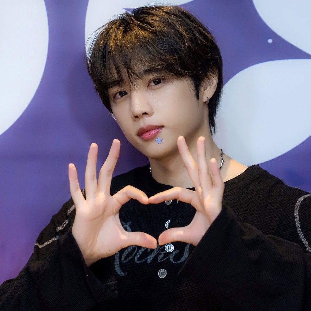 善旴 (THE BOYZ)粉丝拍下的瞬间