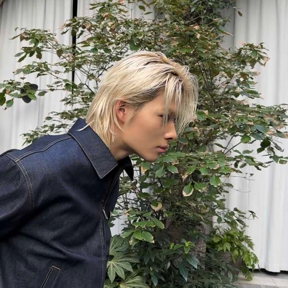 ニキ (ENHYPEN)の舞台裏ショット