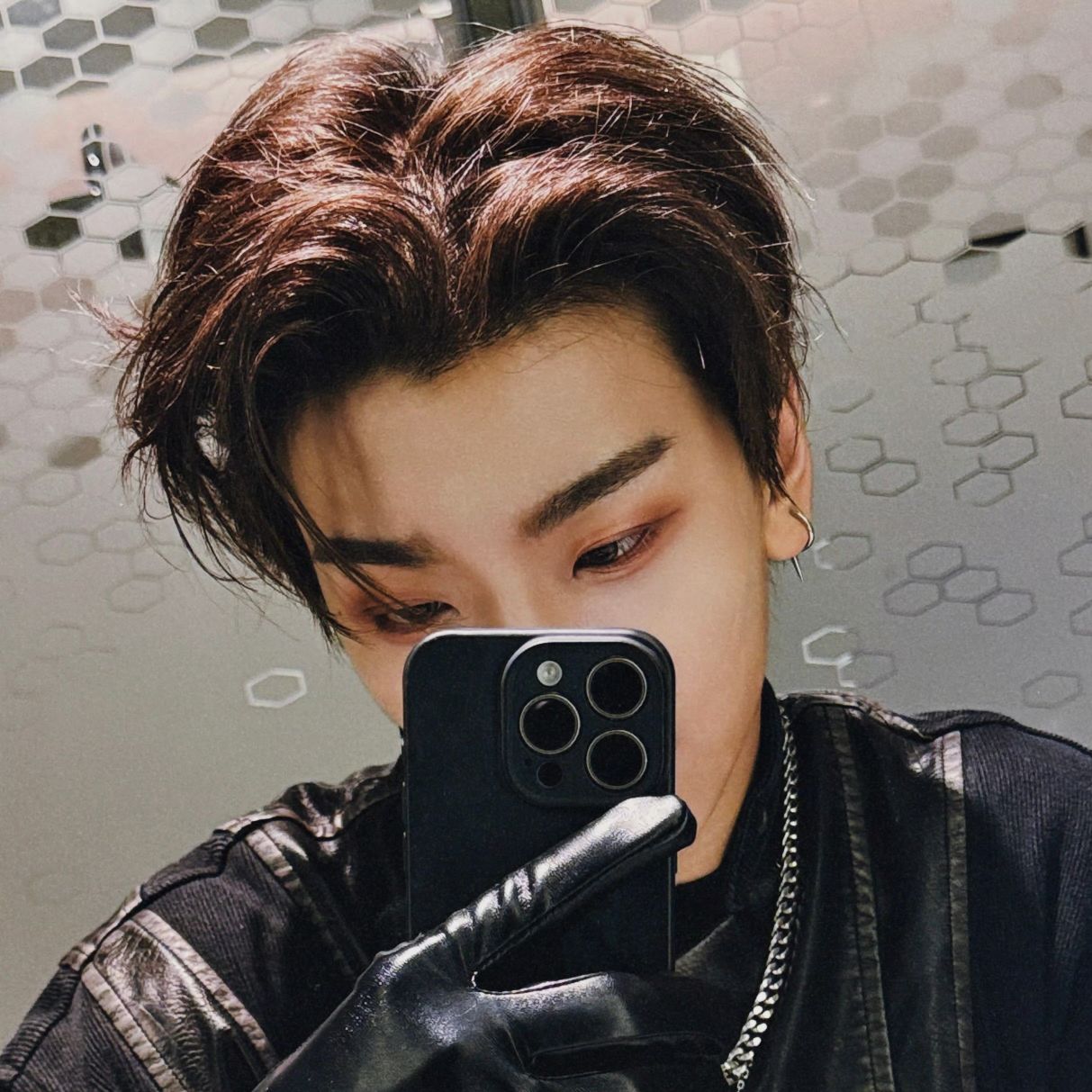 贺鑫隆 (ALPHA DRIVE ONE)的最新照片