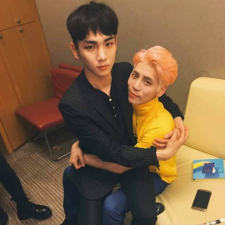 Potret di balik layar Key (SHINee)