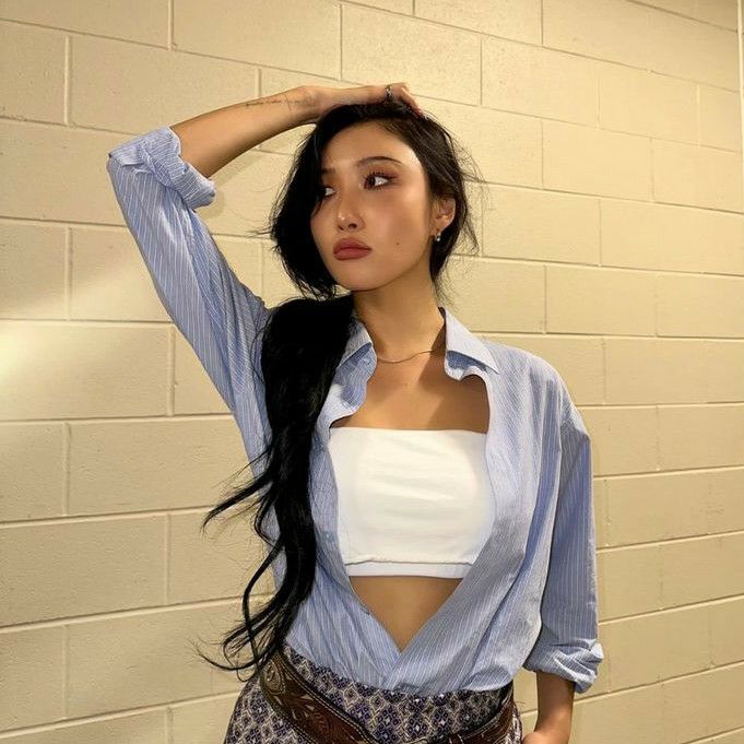 華莎 (MAMAMOO)的最新活動照片