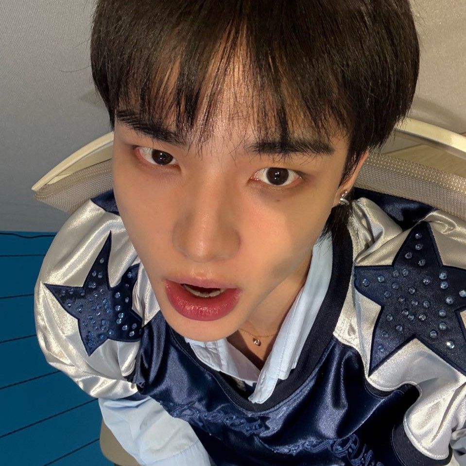A moment captured by Hyunjin (Stray Kids)'s fan