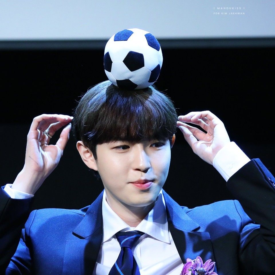 Recent activity shot of Kim Jaehwan