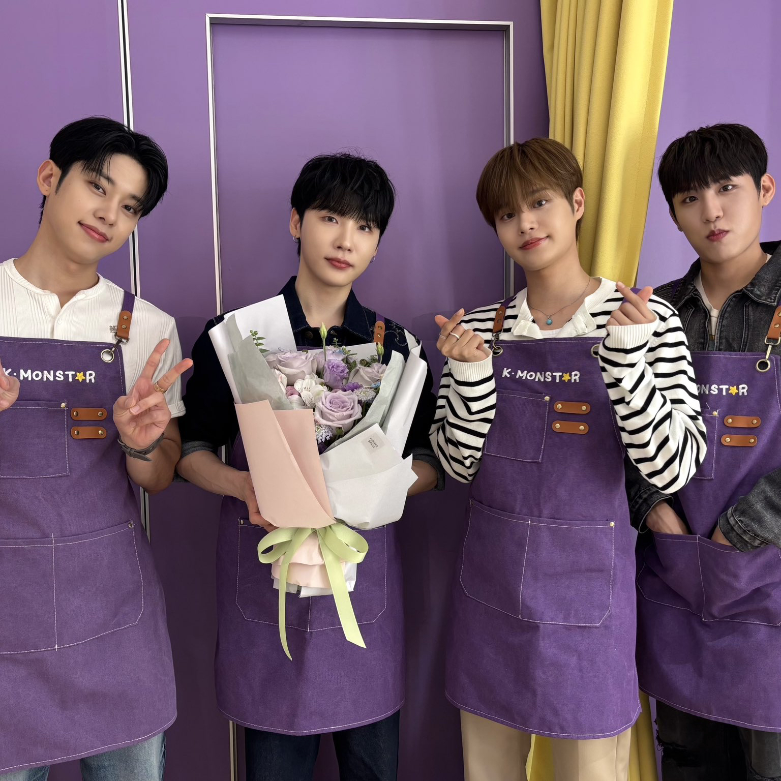 A moment captured by AB6IX's fan