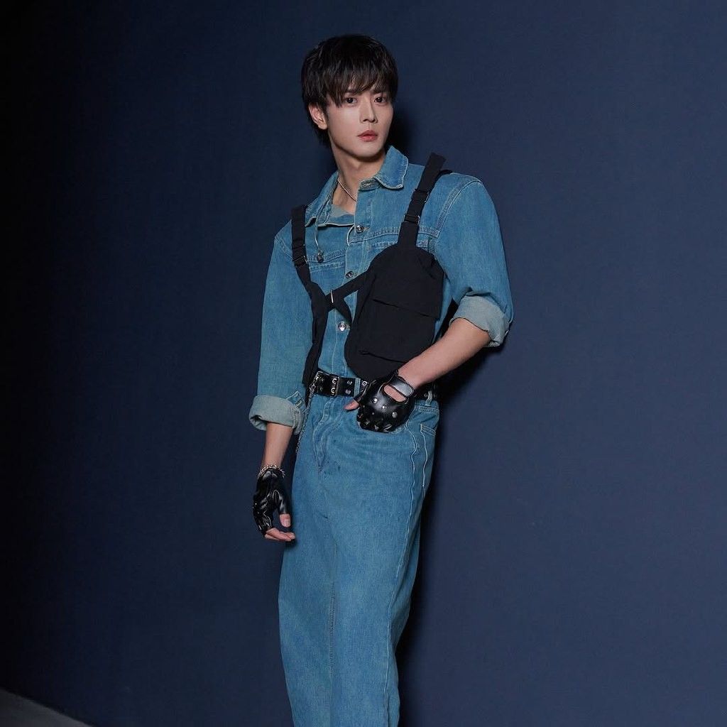 Behind-the-scenes cut of Xue Jun (SEVEN TO EIGHT)