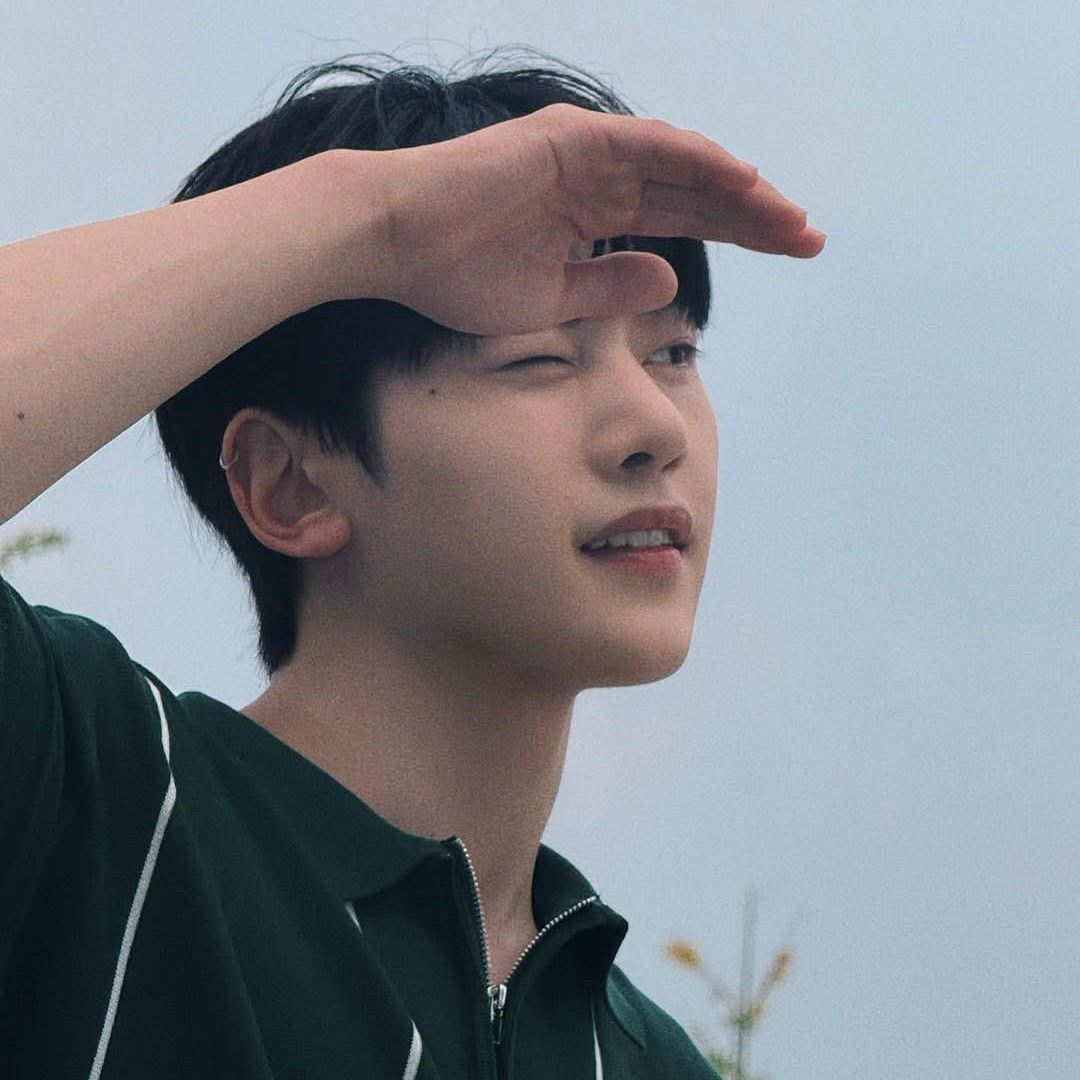 A moment captured by Seok Matthew (ZEROBASEONE)'s fan