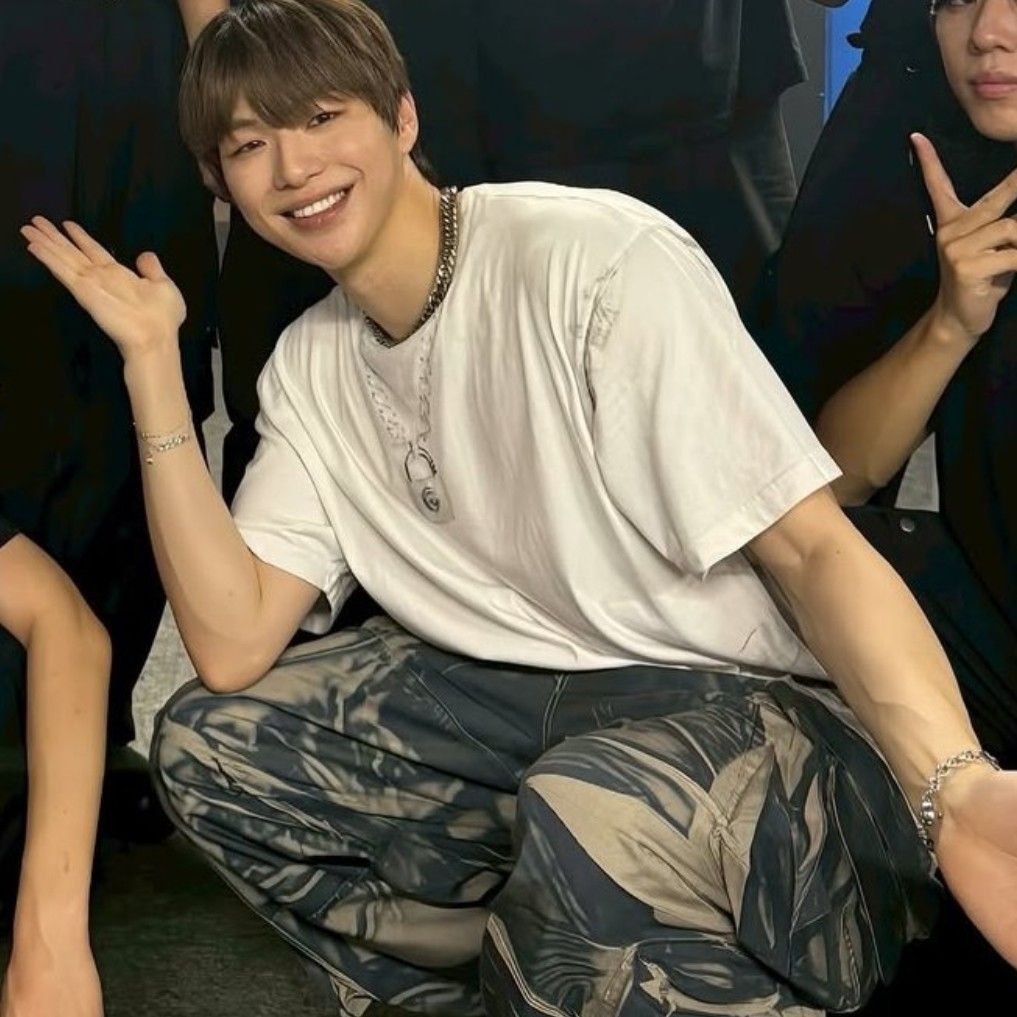 강다니엘의 최신 사진