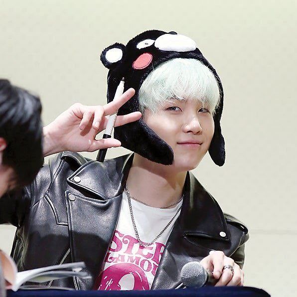 슈가 (방탄소년단)의 최신 사진