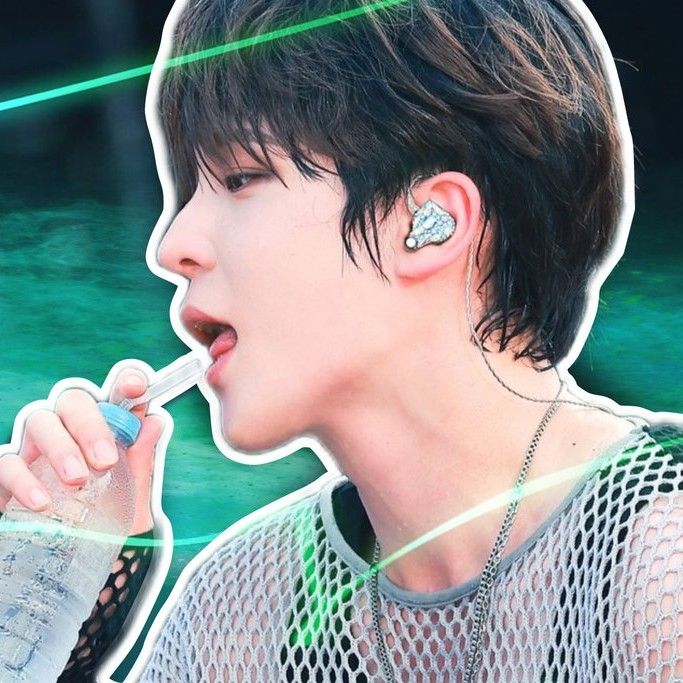 Latest photo of Yunho (ATEEZ)