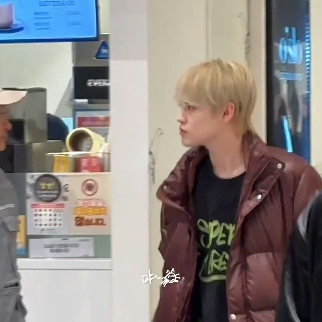 A moment captured by Chenle (NCT DREAM)'s fan