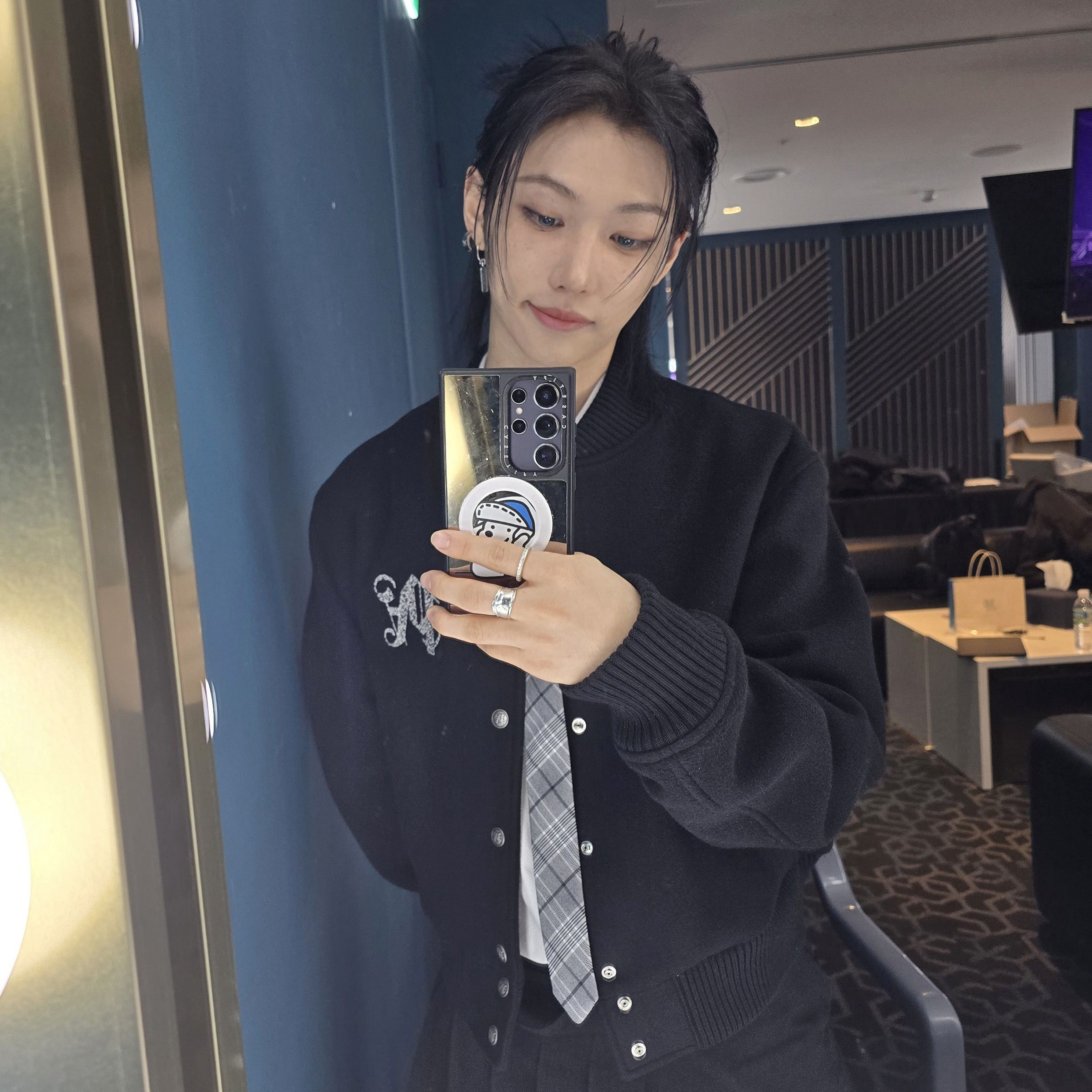 Recent activity shot of Felix (Stray Kids)