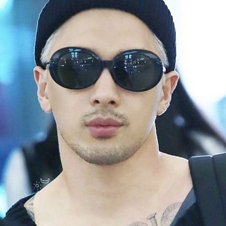 Recent activity shot of Taeyang (BIGBANG)