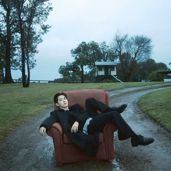 Behind-the-scenes cut of Suho (EXO)