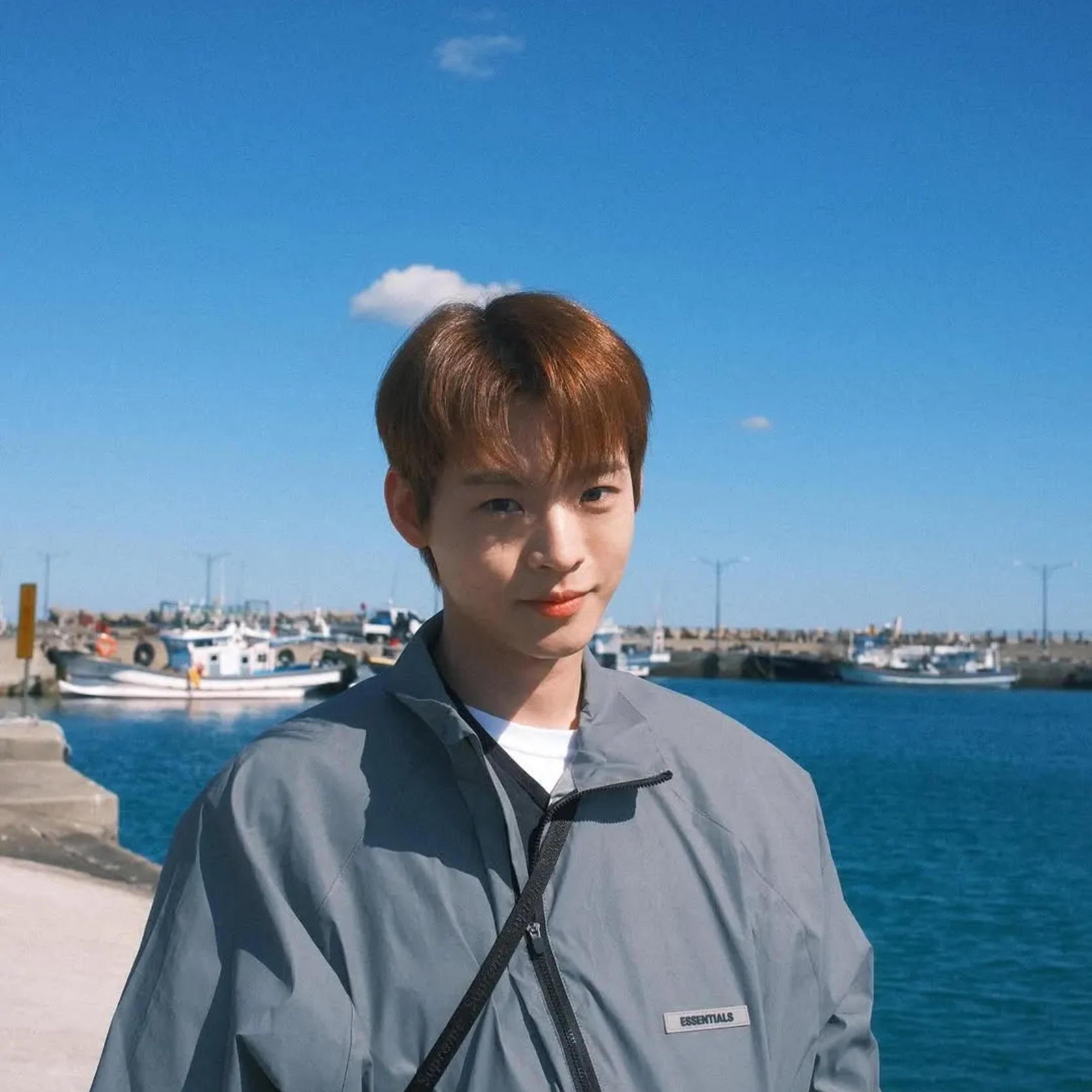 A moment captured by Hyojin (ONF)'s fan