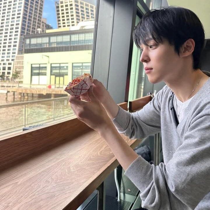 에이티즈 최근 활동샷