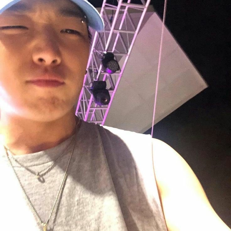 Latest photo of BOBBY (iKON)