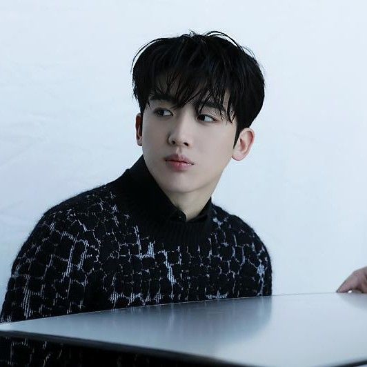 キム・ヨハン (WEi)の最近の活動写真