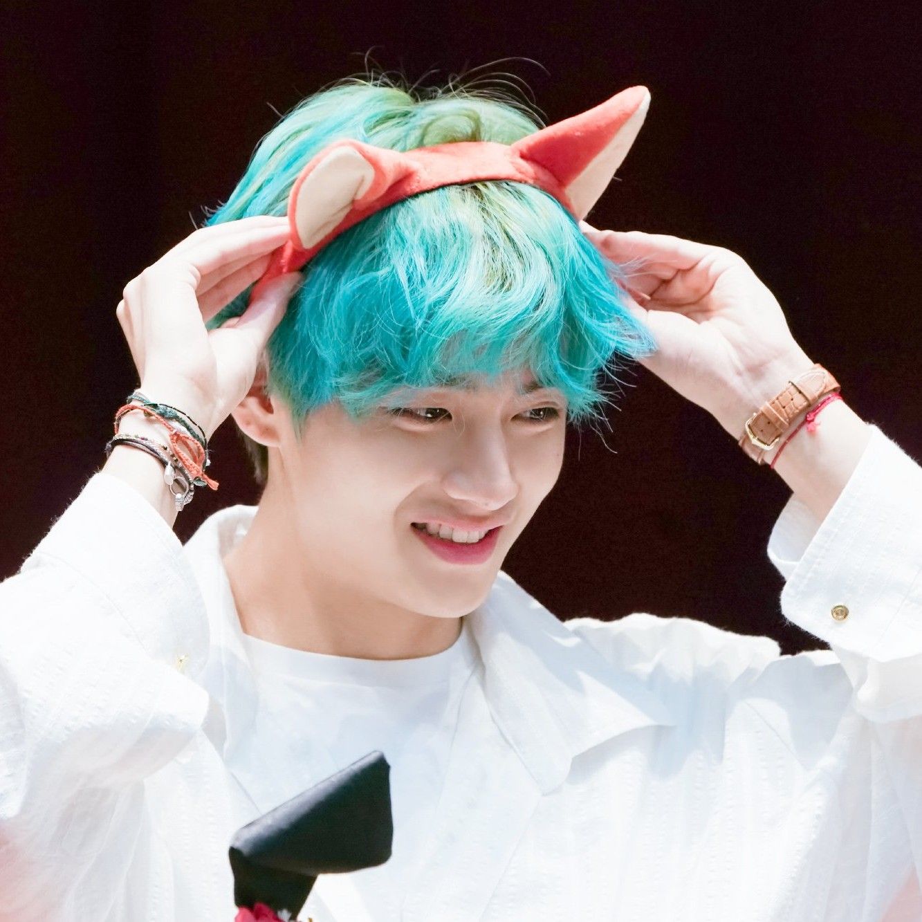 Recent activity shot of V (BTS)