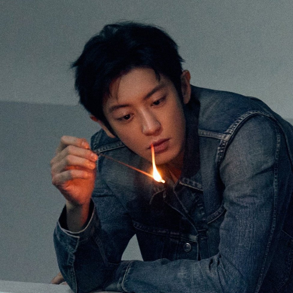 Foto terbaru Chanyeol (EXO)