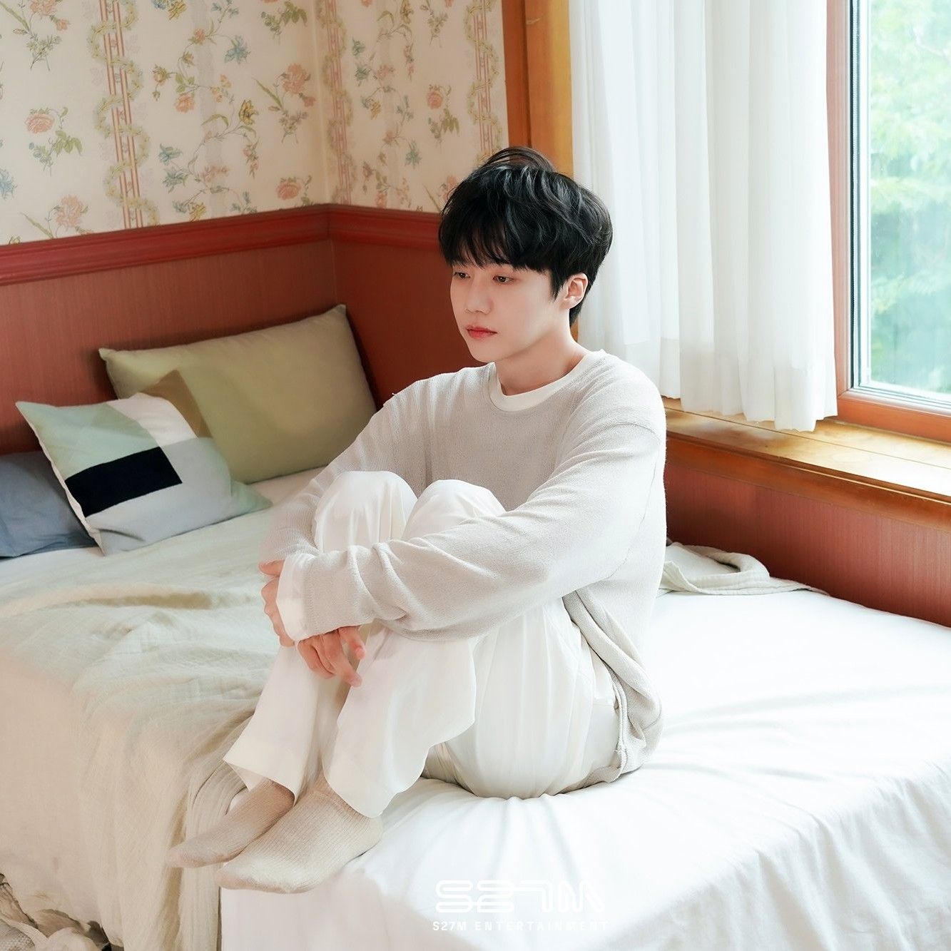 A moment captured by Jinho (PENTAGON)'s fan