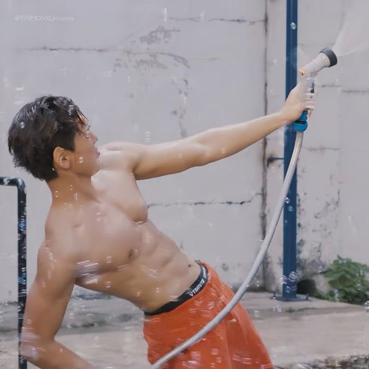 Foto aktivitas terbaru MONSTA X