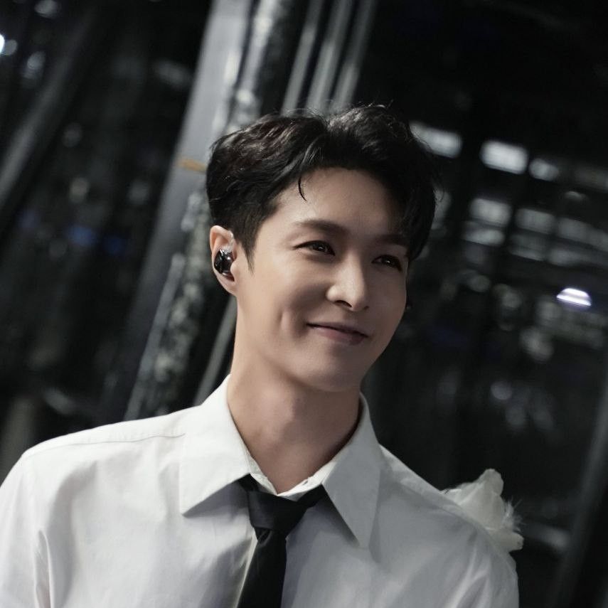 레이 (EXO)의 비하인드 컷