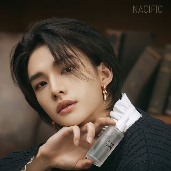 A moment captured by Hyunjin (Stray Kids)'s fan