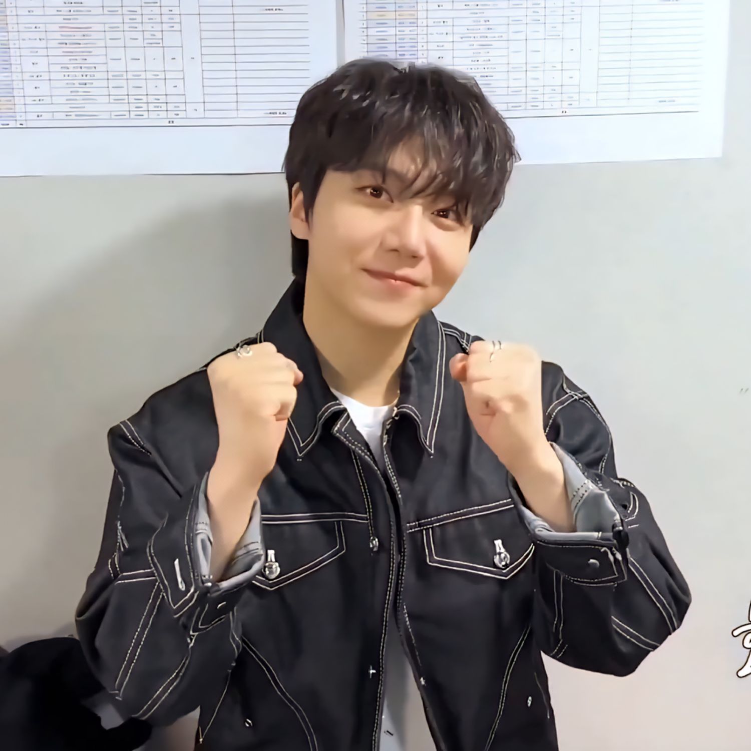 Latest photo of Jinho (PENTAGON)