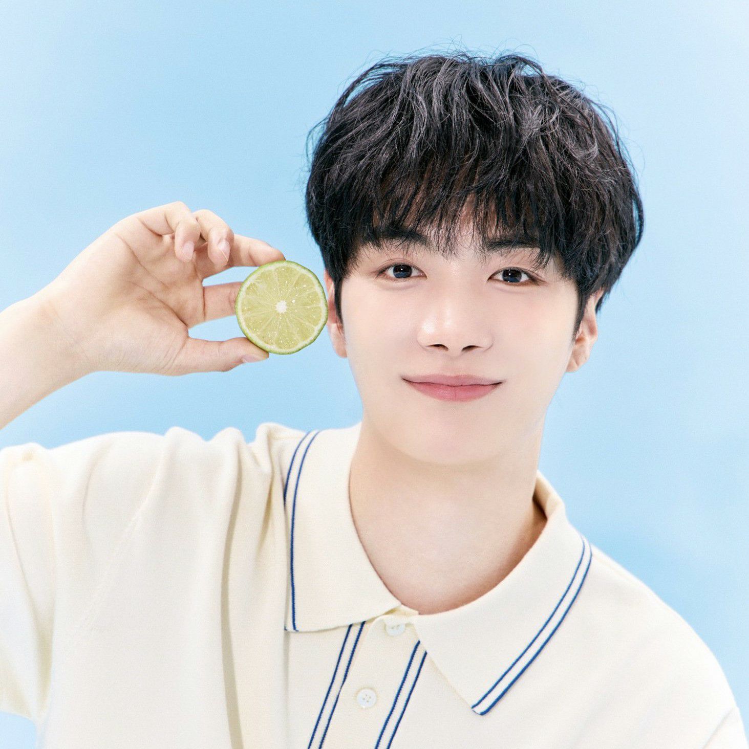 A moment captured by Kim Jonghyeon's fan