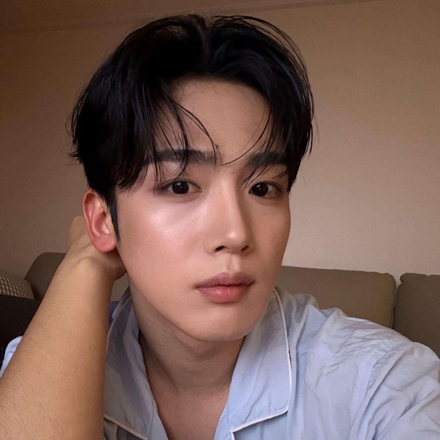 Recent activity shot of Kim Yohan (WEi)