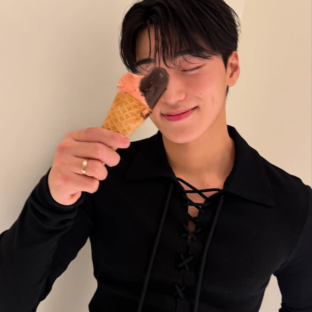 에이티즈의 최신 사진