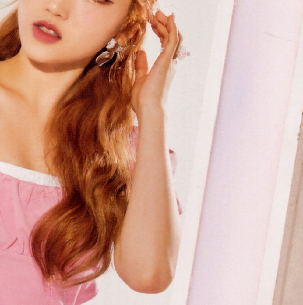 Latest photo of Go Won (Loossemble)